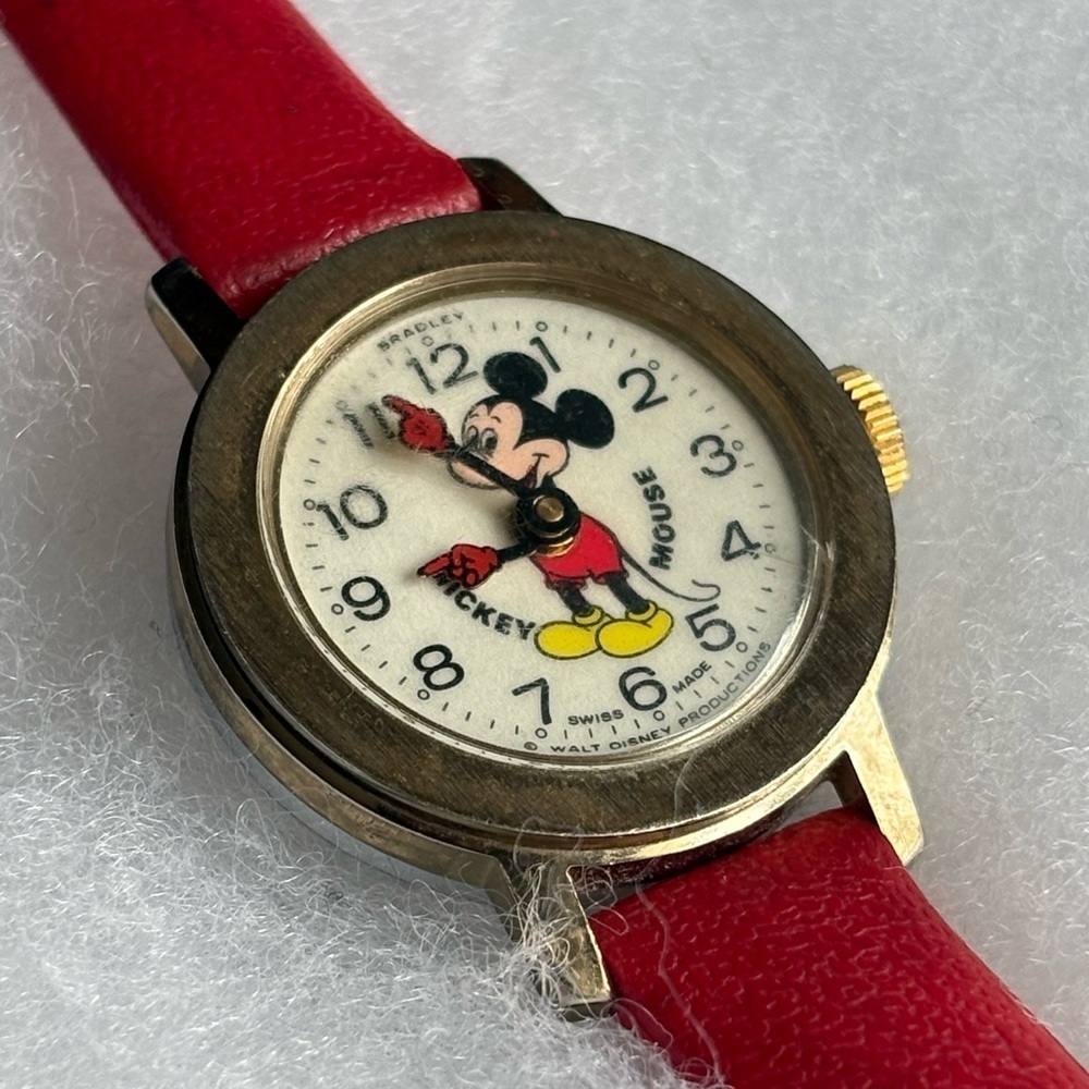 Vintage Mickey Mouse Watch Swiss Made Bradley Red Strap Not Running - Picture 4 of 5